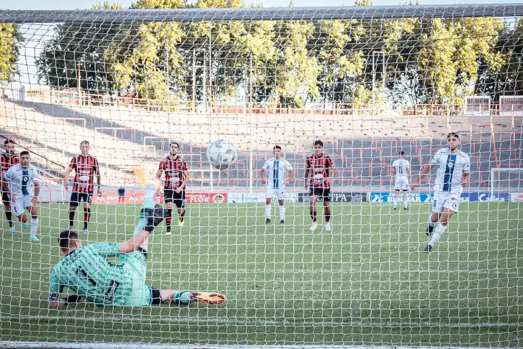 Alvarado - Patronato - Gol de Vadalá de penal