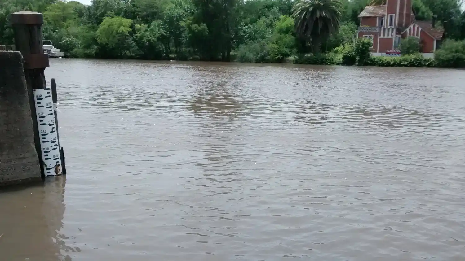 El río Gualeguaychú sigue creciendo y se acerca al estado de alerta