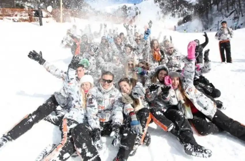 Cientos de jóvenes marplatenses se quedarían sin viaje de egresados