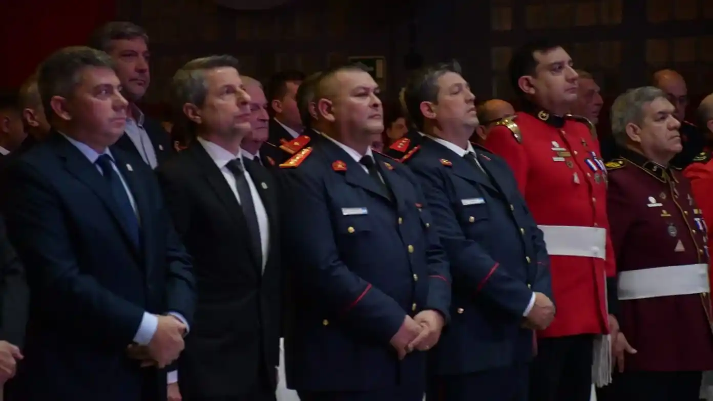 Bernarte durante el acto aniversario de Bomberos.