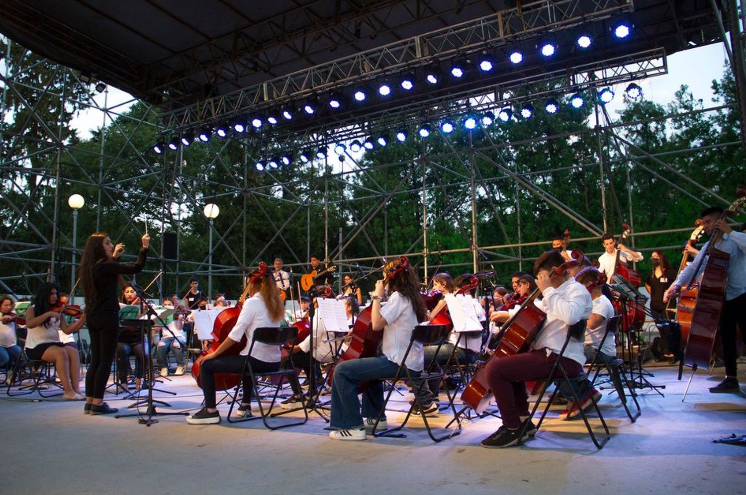 Somos Música presenta un gran concierto de fin de año en el Anfiteatro de la ciudad de Santa Fe