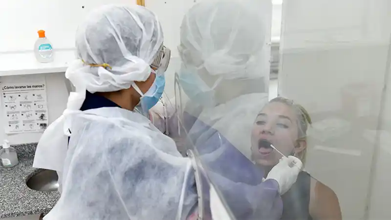 Segunda ola de coronavirus: el gobierno se reúne hoy con especialistas