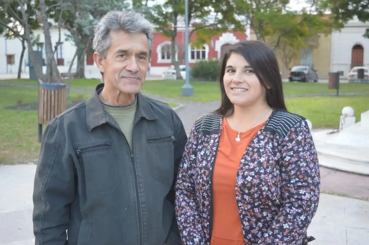 Víctor Romero y Natalia Albornoz son precandidatos del MST a intendente y vice