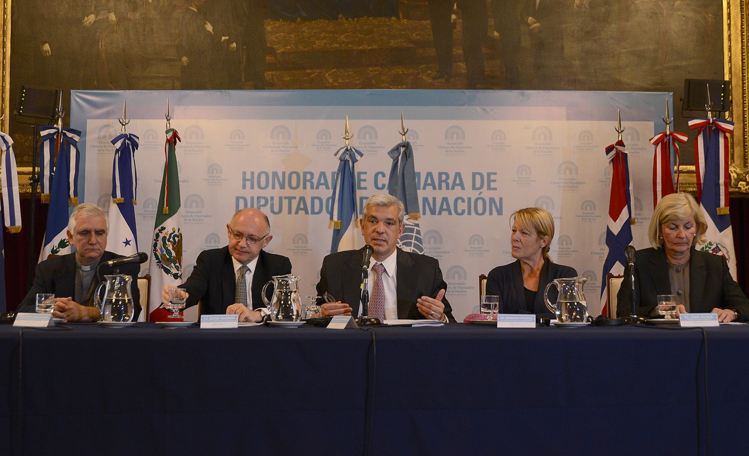 Domínguez: "La lucha contra el tráfico de armas es política de Estado para la Nación argentina"