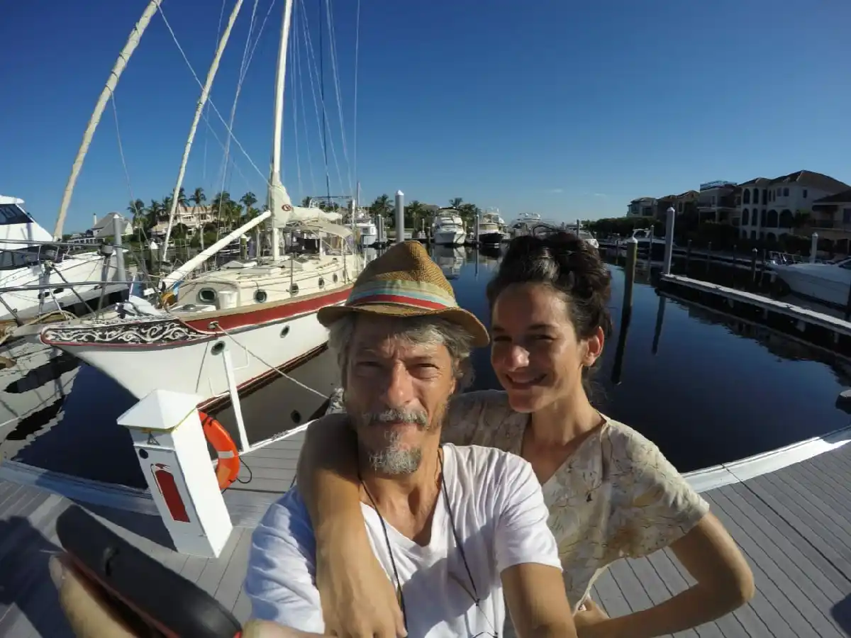 “Navegar 100 mundos” por  amor y una educación popular 