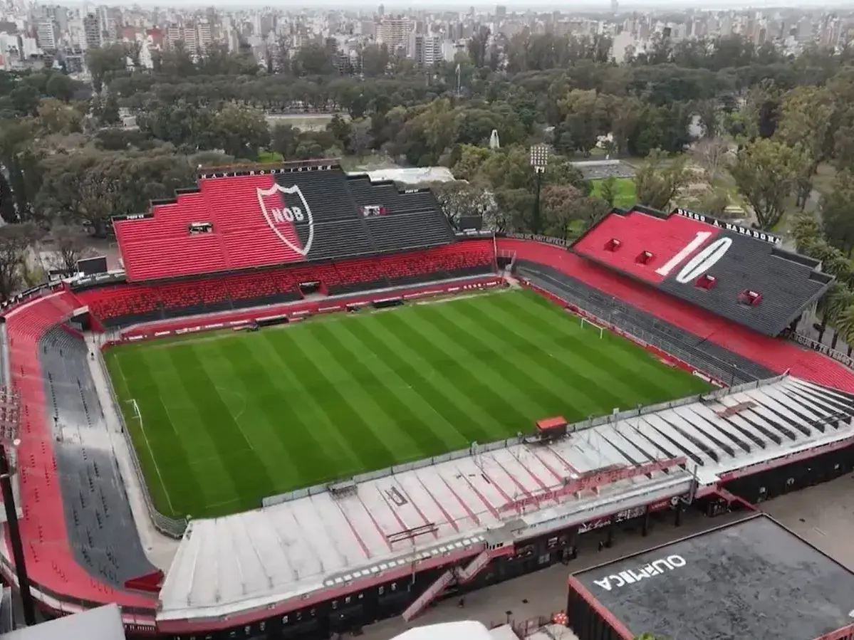 La Lepra rosarina recibirá en el "M.Bielsa"  el fútbol masculino del 16 al 25 de septiembre, mientras que el estadio cubierto Claudio Newell será sede del vóley femenino, del 15 al 19, y masculino, del 21 al 25. Foto: Prensa Juegos Suramericanos