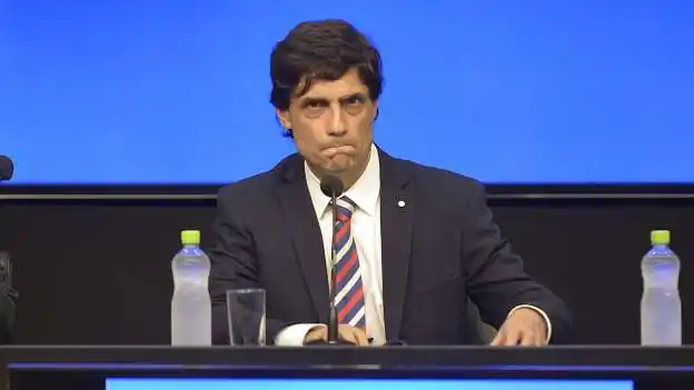 Lacunza defiende en el Congreso el proyecto del Presupuesto 2020: Prevé un dólar a $67 y una inflación de 34%