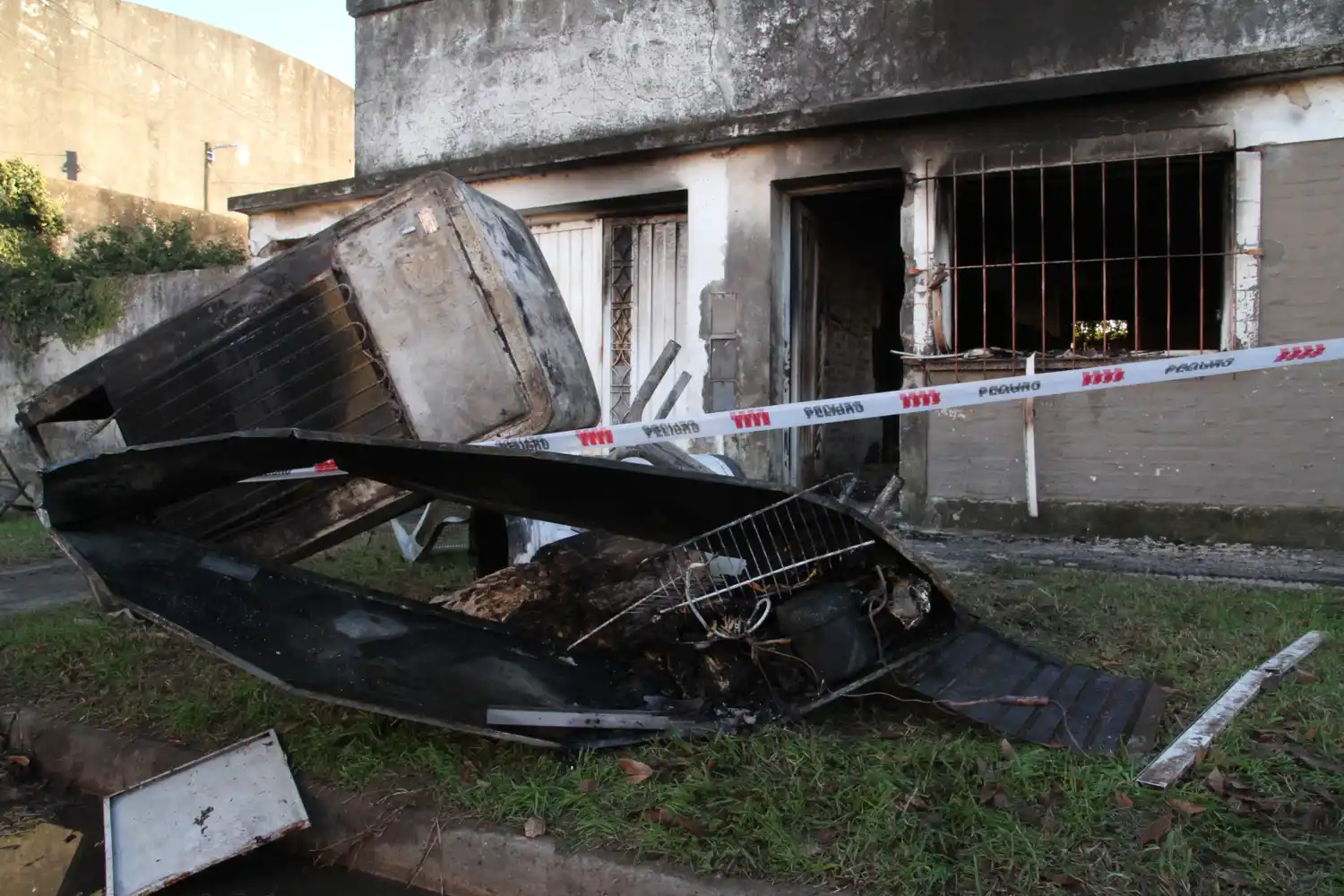 Murió un anciano al que le incendiaron la casa en barrio Schneider