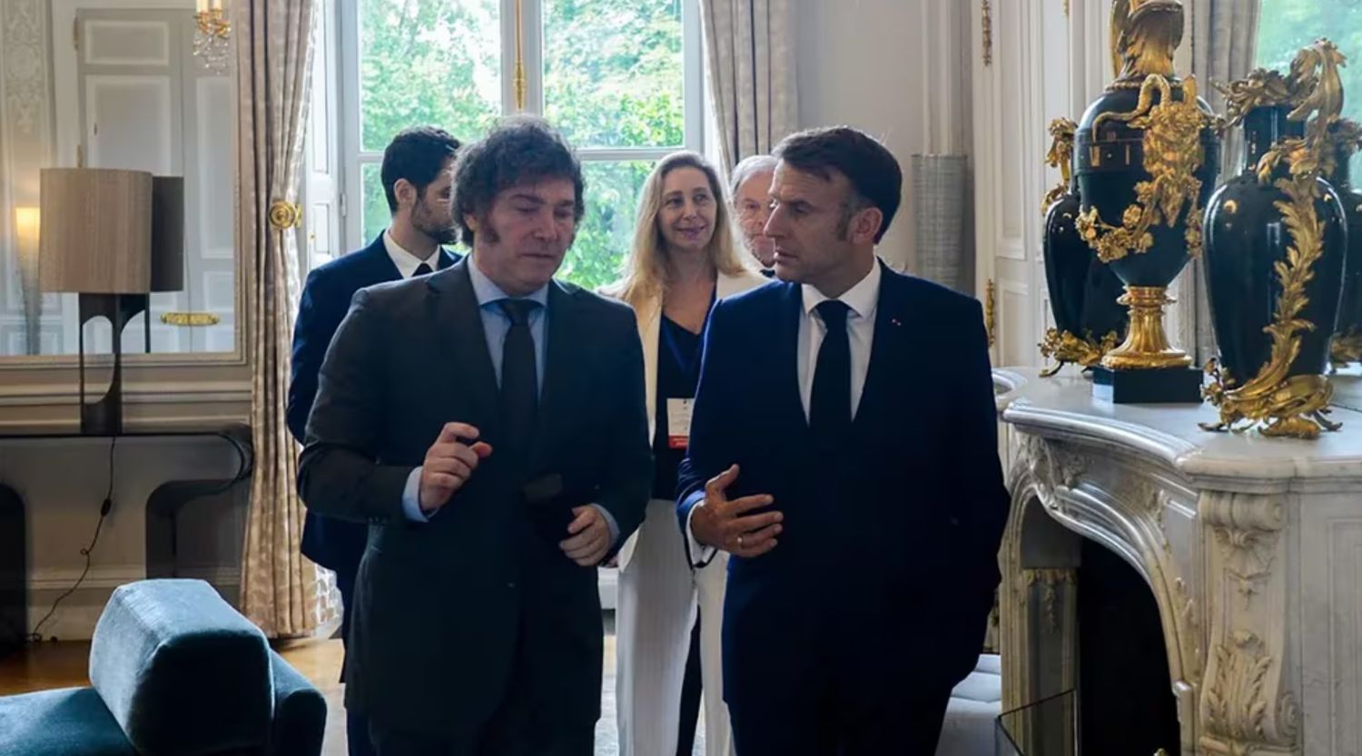 El Gobierno reveló que Milei y Macron hablaron del “desafortunado” mensaje de Villarruel sobre Francia