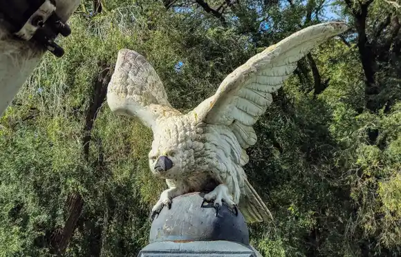 El Municipio recuperó una esculura que había sido declarada patrimonio histórico desaparecido