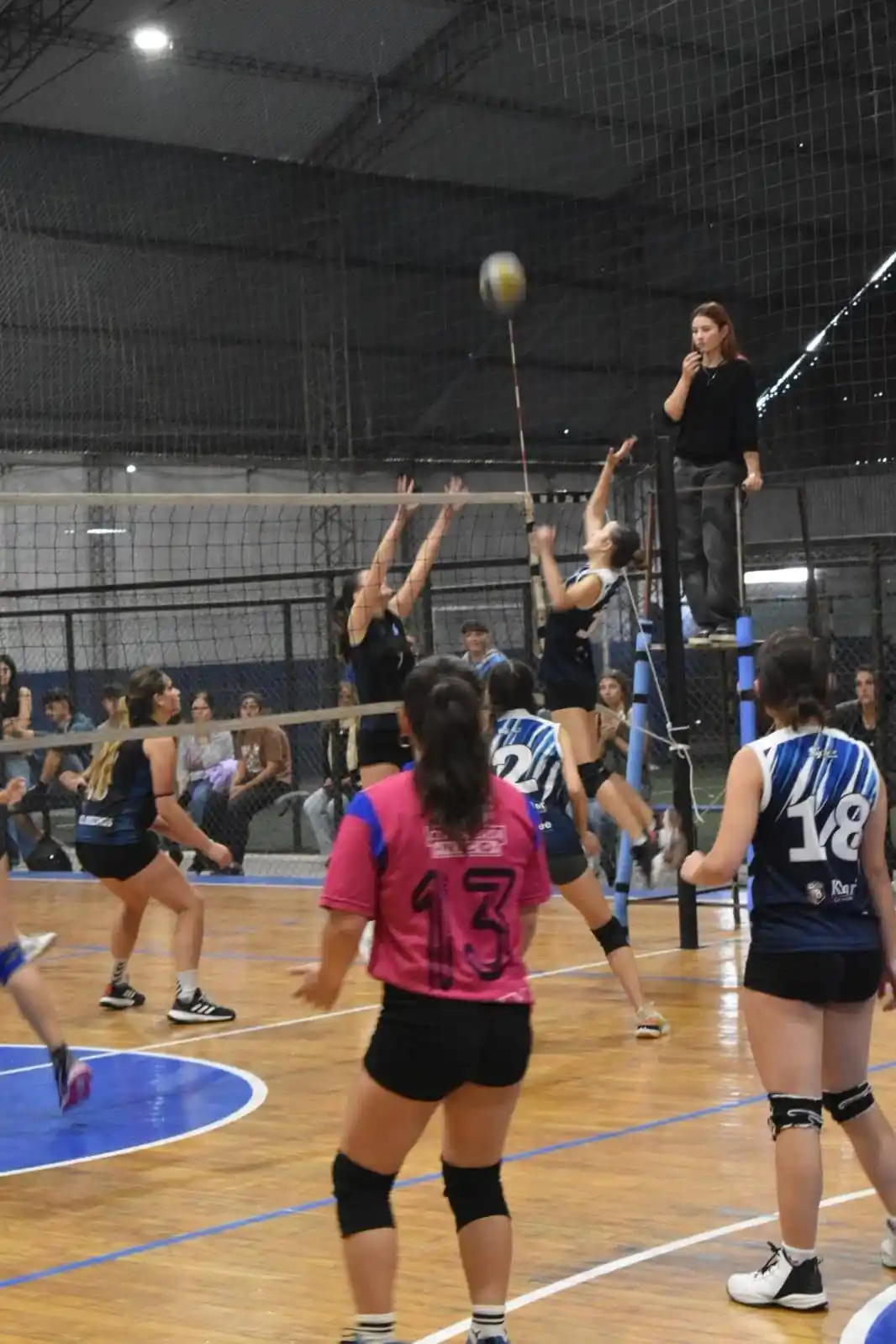 Sábado de doble competencia para el Club de Pelota Chascomús: Provincial de paleta y playoffs de vóley
