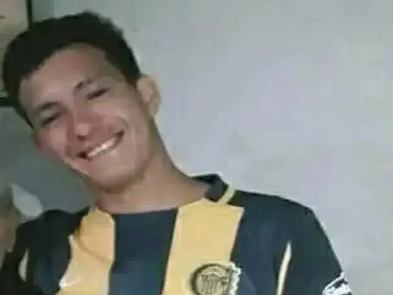 Andrés Lisandro Saavedra.