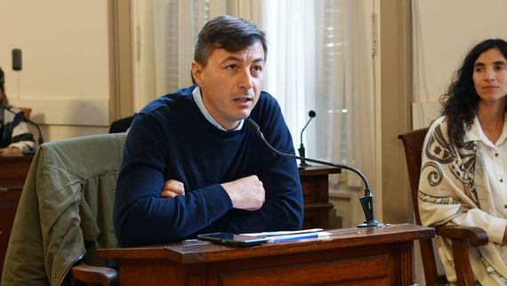 “O le mienten al Intendente o verdaderamente está muy solo y no sabe lo que pasa”
