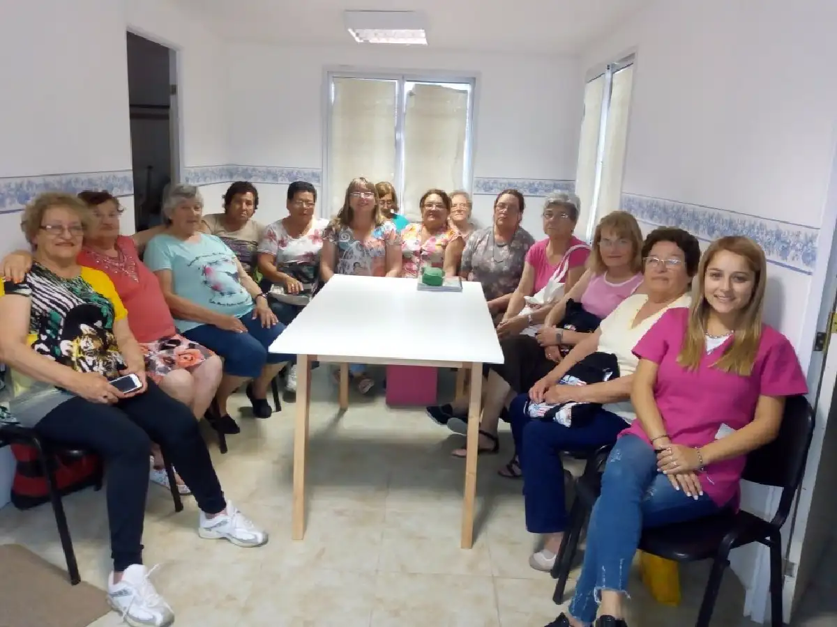 En Frontera, adultos mayores se reúnen para “hacer memoria”  
