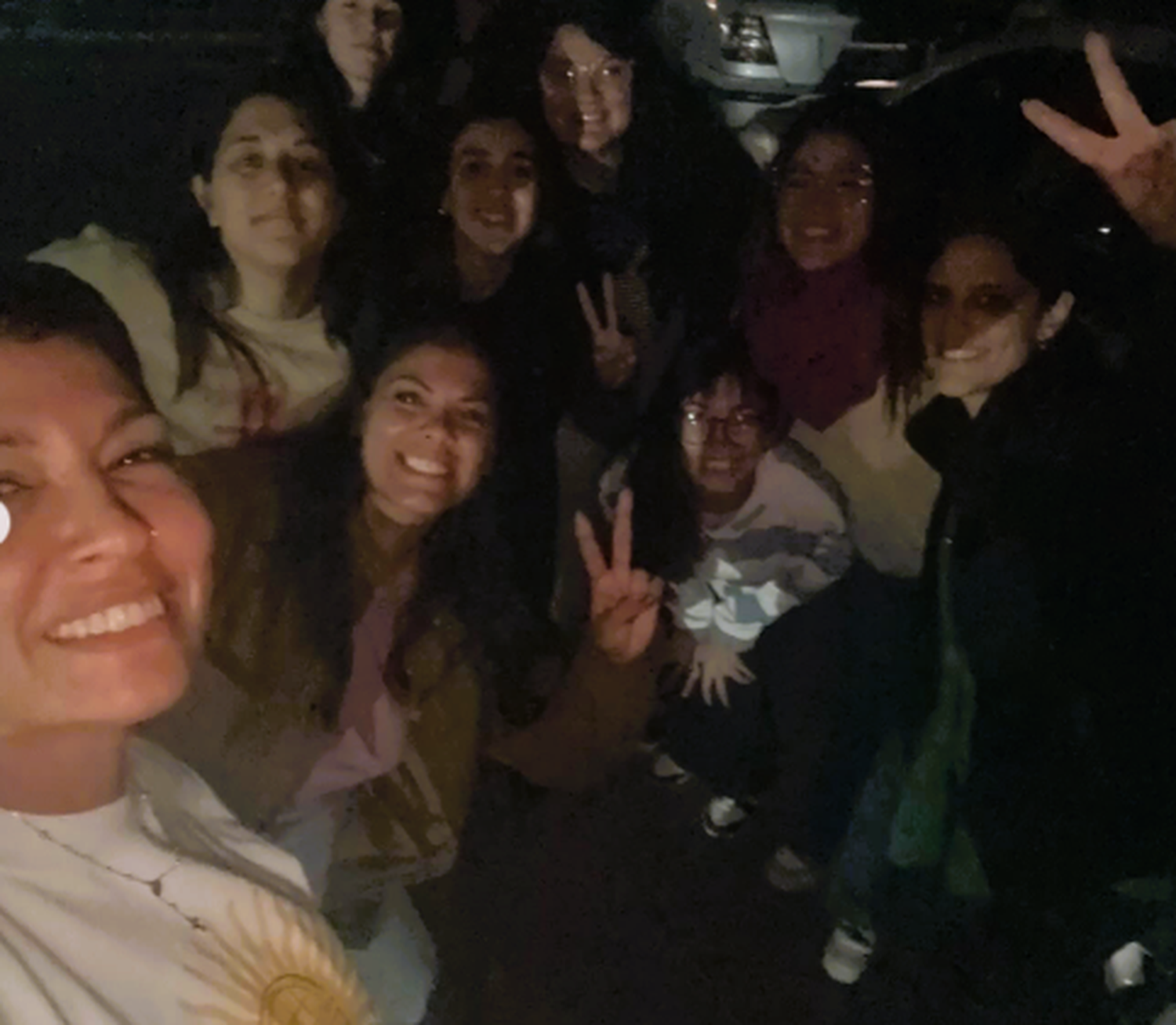 Selfie de Mayra Mendoza tras la liberación de Mieri.