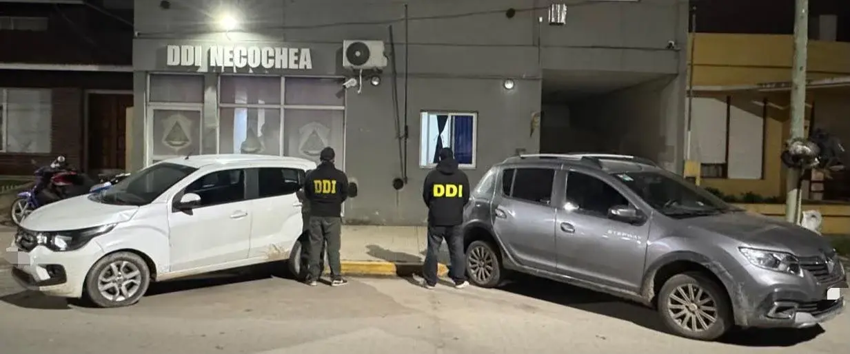Autos secuestrados tras un allanamiento en Quequén