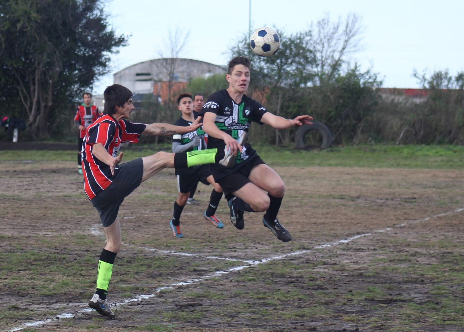 Juventud Urdinarrain sigue ganando y conserva la punta en la Primera A