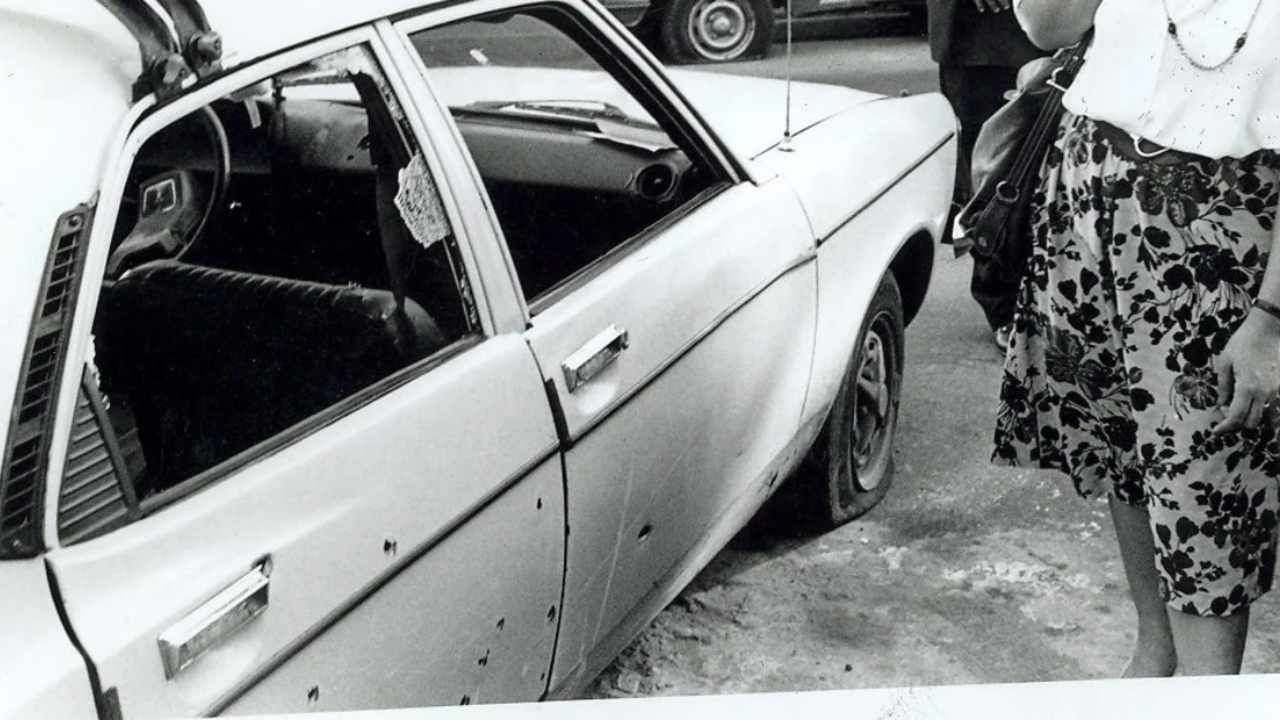Comienzan a juzgar a siete expolicías por la «Masacre de Wilde», ocurrida hace 28 años