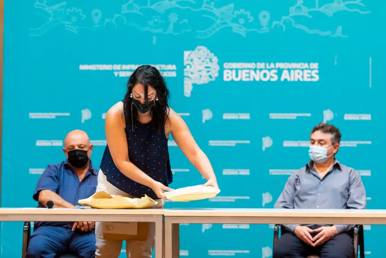 Tapalqué: Se licitó la ampliación de la red de agua potable