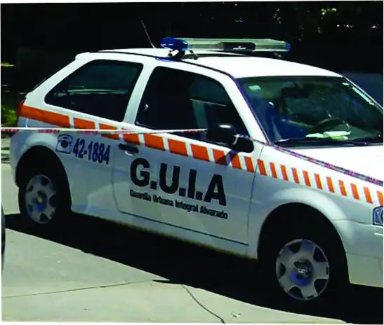 Atacan a piedrazos a dos patrulleros de la guardia urbana municipal en Miramar