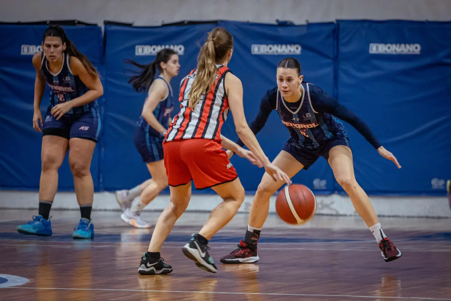 Tamara Dell Olio ante la defensa "cervecera".