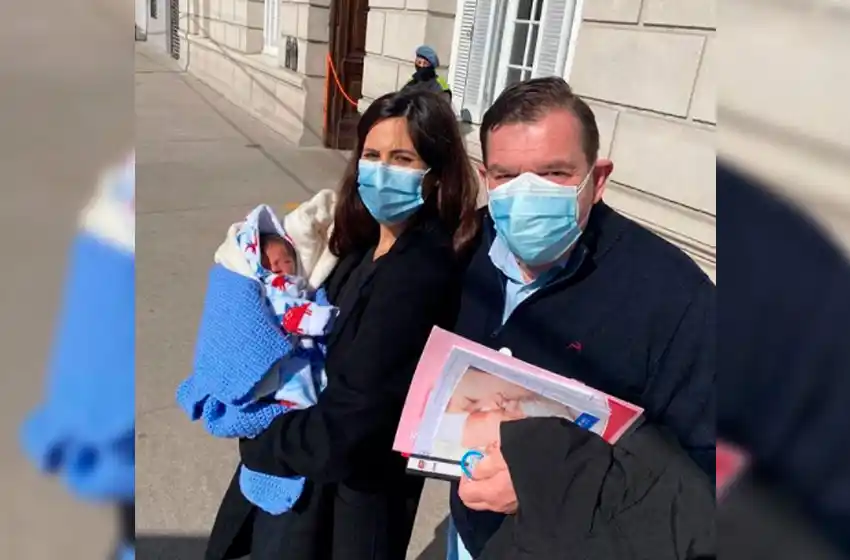 Tomás Montenegro y su mamá ya están en su casa