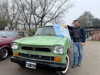 Una emotiva historia del 25 de Mayo en Tandil: Tito, el Rastrojero y "los viejos que ayudan desde arriba"