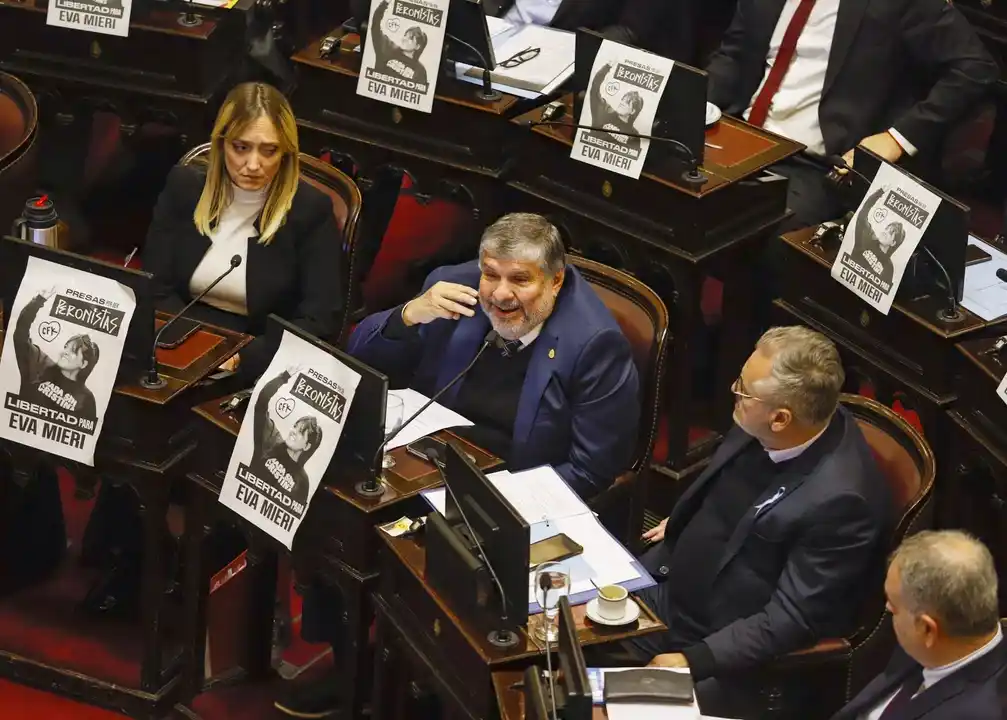 El jefe de bloque del peronismo, José Mayans (Formosa).