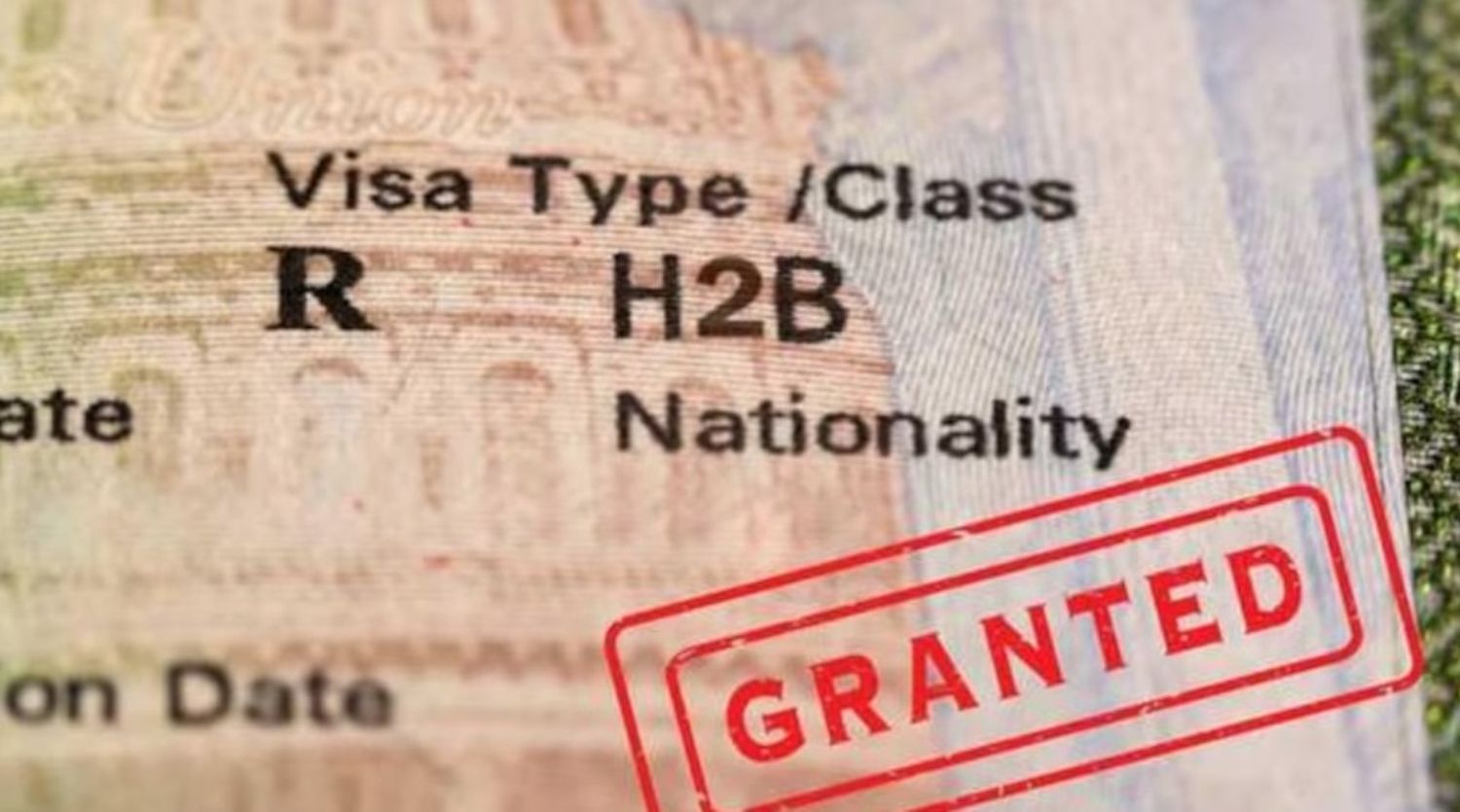 Gobierno de Biden otorgará casi 65.000 visas de trabajo para lo que resta del año fiscal