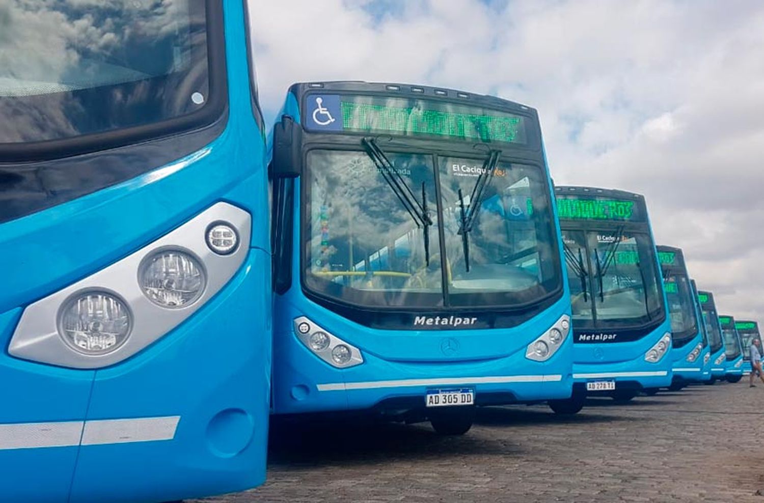 Los choferes cobraron el sueldo de septiembre y no habrá paro de colectivos en Rosario