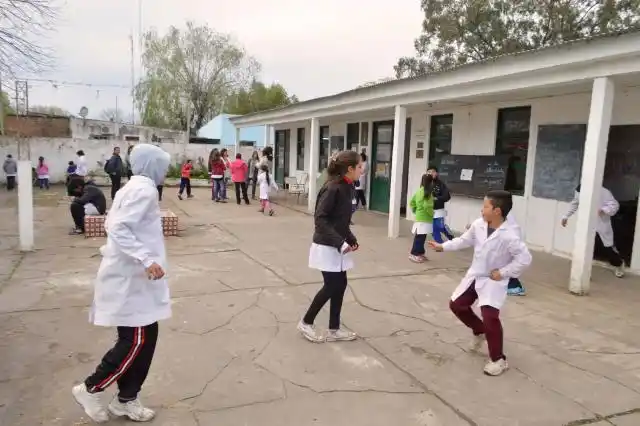 “Hipólito Bouchard”, símbolo de lucha por una mejor educación
