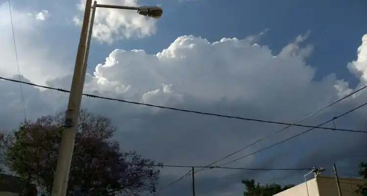 Alerta meteorológica por tormentas fuertes con ráfagas y granizo
