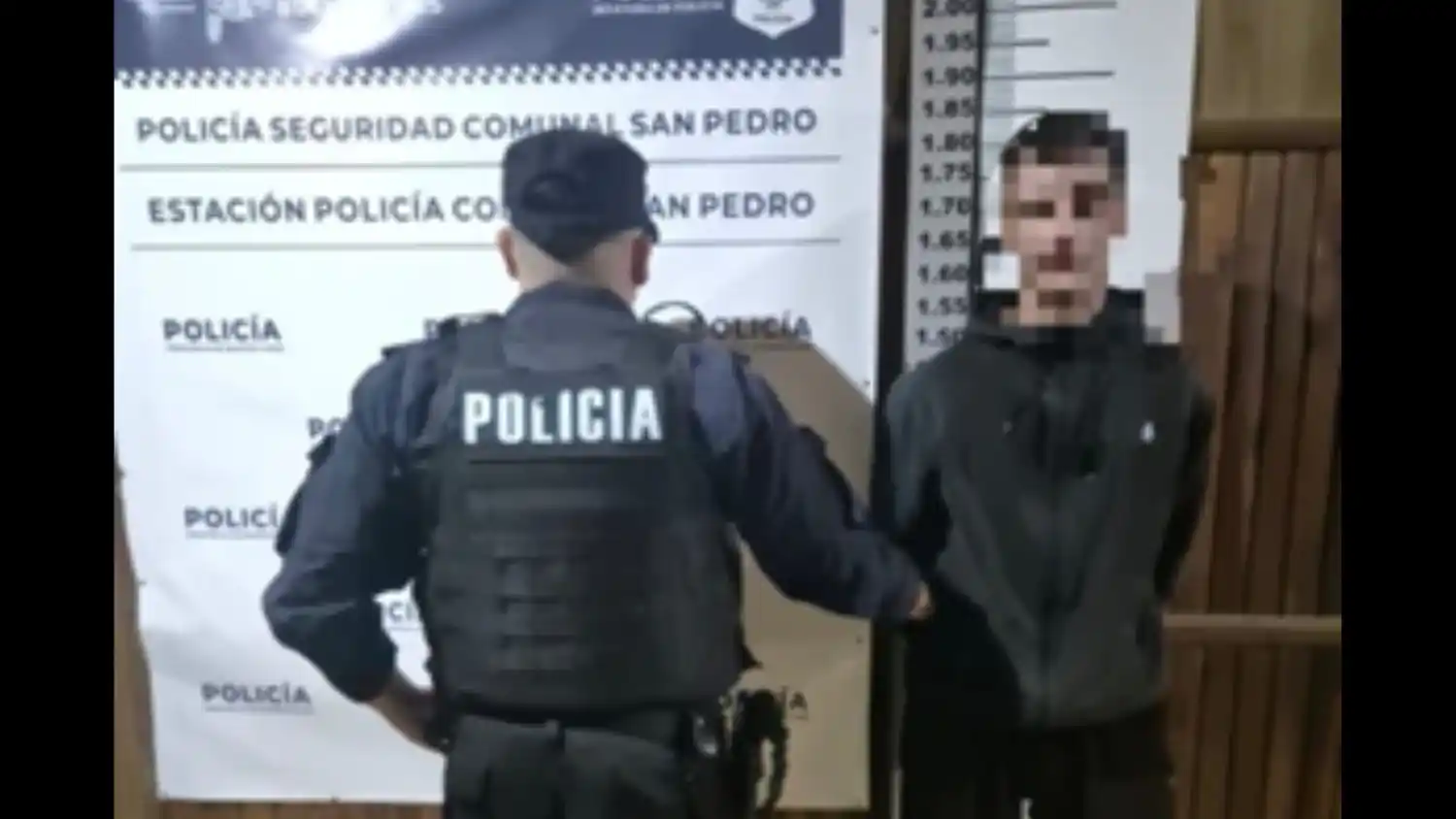 El hombre quedó aprehendido por pesar sobre él un  pedido de captura por hurto y robo.