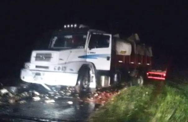 Chocó un micro en Ruta 30 altura de Rauch