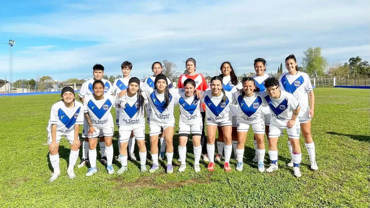 Santa María de Oro volvió a conquistar la Región Litoral Sur del Torneo Regional Amateur Femenino