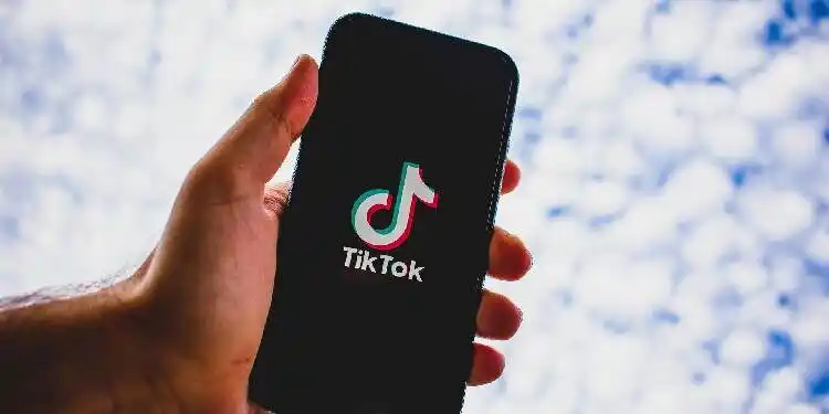 Un gesto de TikTok contra la violencia de género le salvó la vida