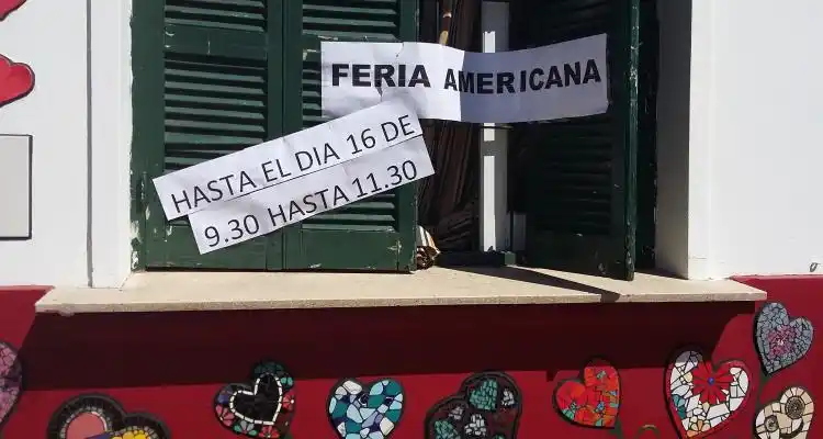 Feria americana en la escuela N° 502