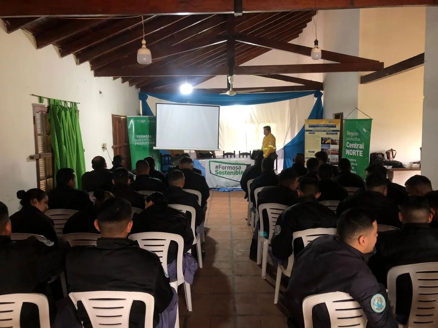 Inició el curso para combatientes de incendios forestales en Belgrano