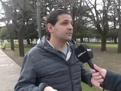 Tras la irónica iniciativa, los vecinos del Parque Independencia exigen soluciones definitivas