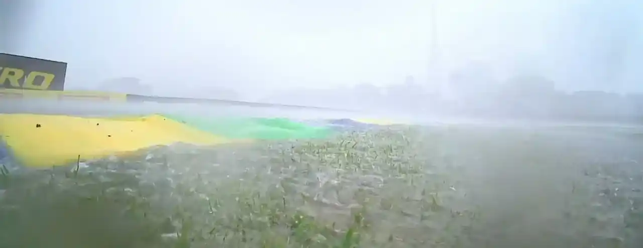 La lluvia torrencial azota a San Pablo y se canceló la clasificación para el Gran Premio de Brasil