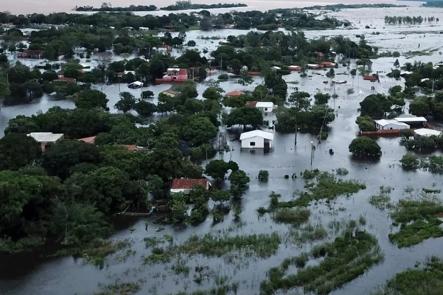 Inundaciones en Paraguay provocan desplazamientos de ciudadanos a refugios