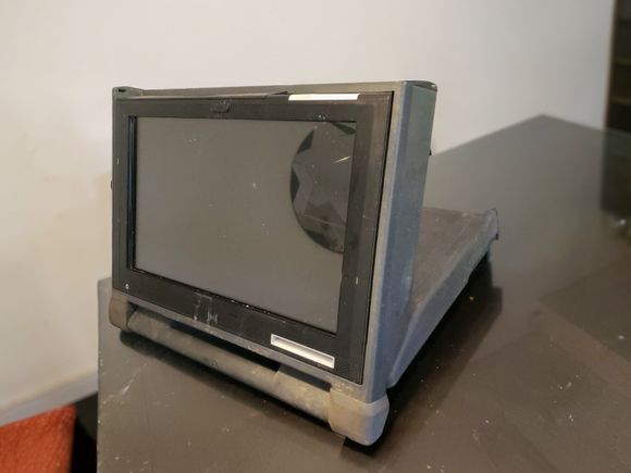 Misterio: encontraron urnas electrónicas de las elecciones de CABA tiradas en un campo del paraje El Espinillo