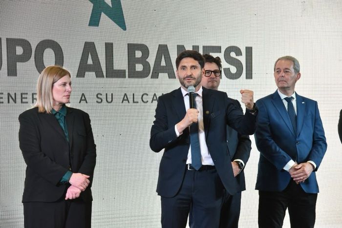 “Trabajando juntos el sector privado y el sector público, Argentina va a salir adelante”, destacó Pullaro en Arroyo Seco
</p><p>PGPSF