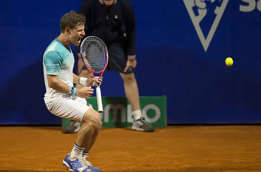 Delpo se mantiene y el Peque sube