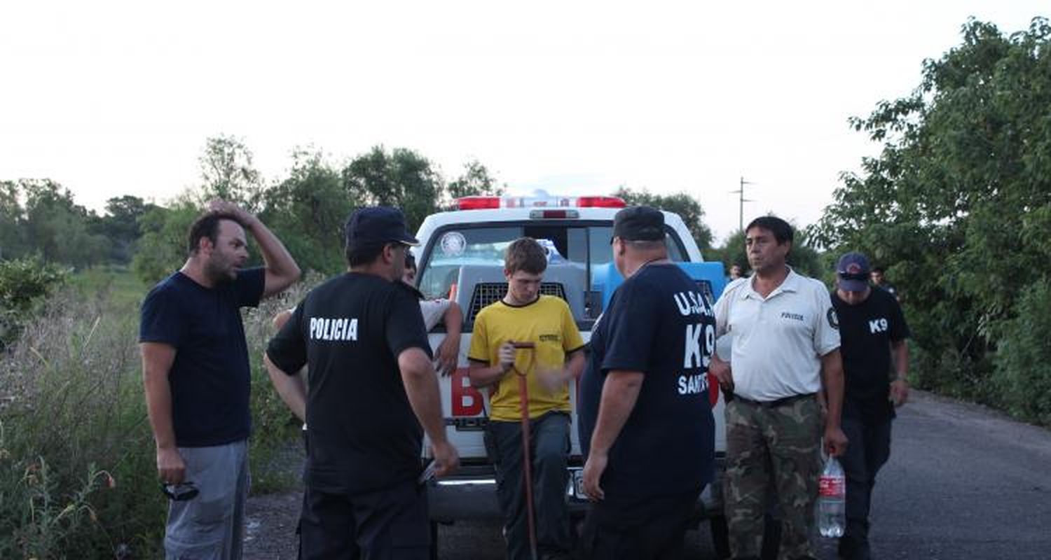 Caso Nicolás Castillo: Intensifican rastrillajes por tierra y agua