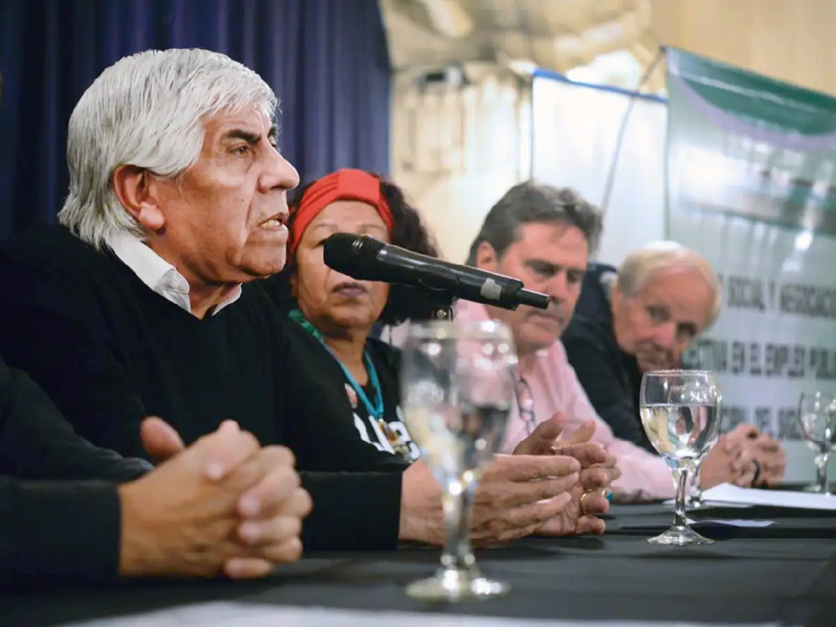 Hugo Moyano dijo que el presidente Macri "da pena" y que "el 10 de diciembre se va"