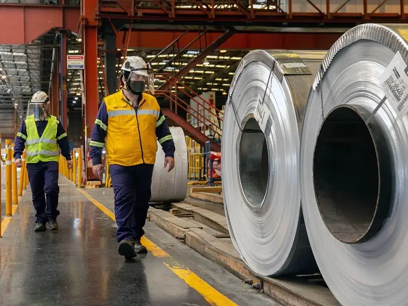La producción de acero tuvo un leve crecimiento durante el año.