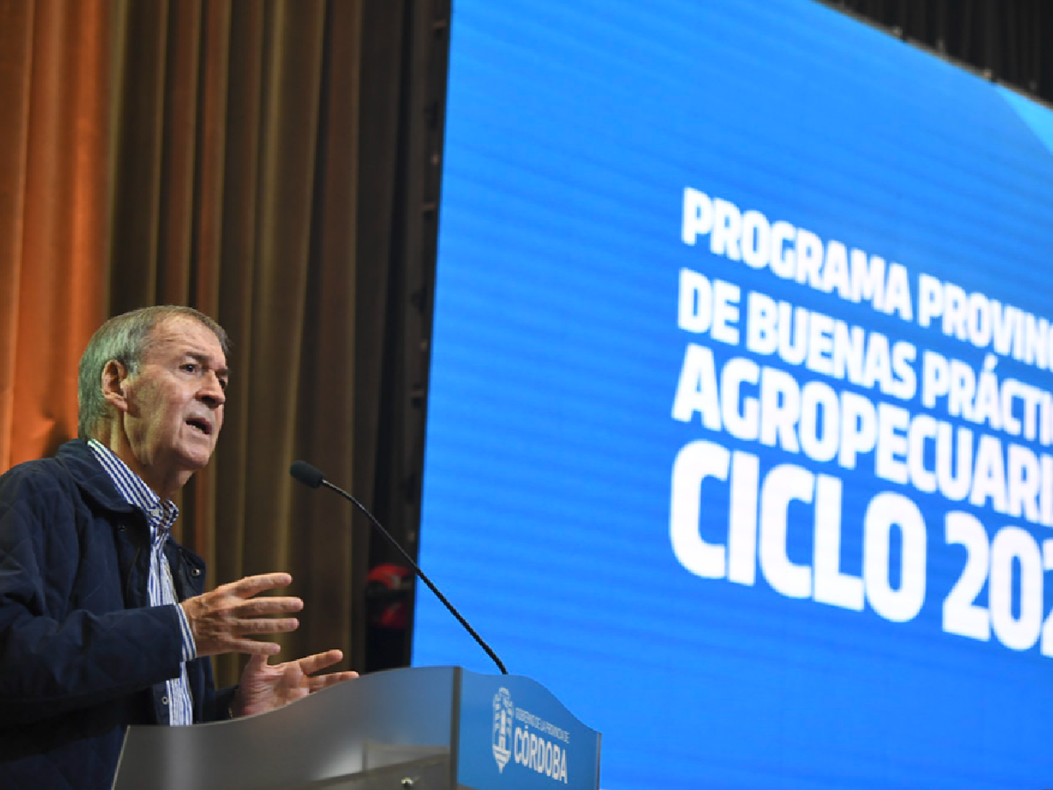 Schiaretti: “El campo siempre pone el lomo, en las buenas y en las malas”