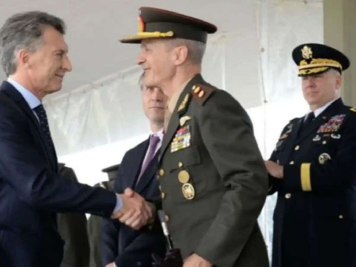 Macri quiere que las Fuerzas Armadas tengan funciones en la seguridad interior