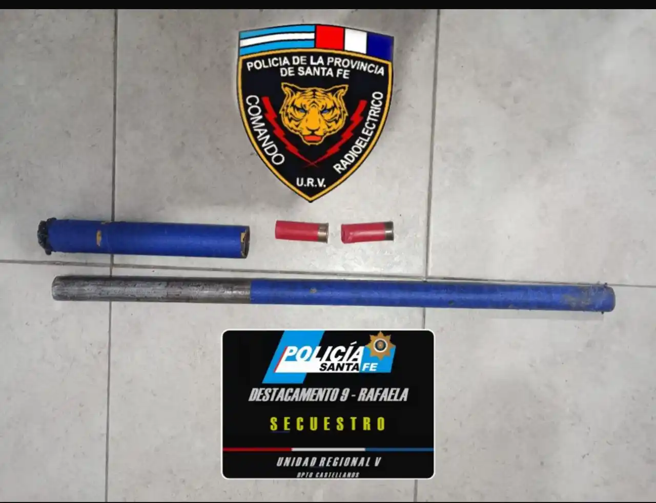 Dos detenidos en plena vía pública con una tumbera y un cartucho